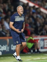 Redfearn confident ahead of tricky start