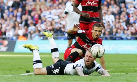 Snapshot In Time: Savage Celebrates As Derby Get 2010/11 Started With A Win  - Blog - Derby County