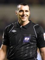 Newly promoted referee takes two newly promoted teams as QPR host Norwich