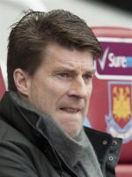 Swans Look To Extend Laudrup Contract