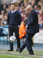 McDermott calls four reinforcements as Leeds lose play-off ground